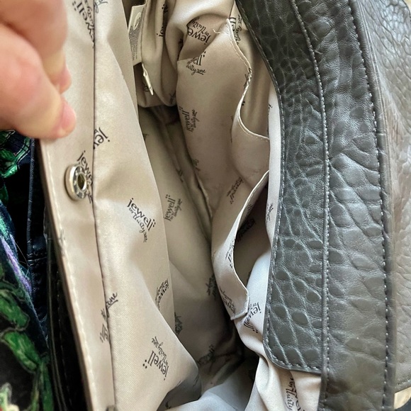 Jewell by ThirtyOne Purse  from Fashion Week in Charcoal Gray - Picture 9 of 16